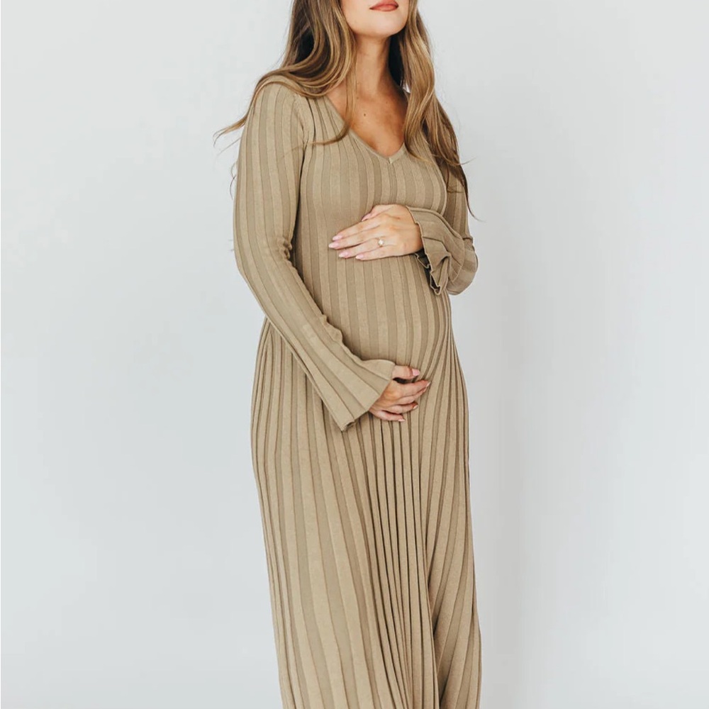 Elegant Tan Maxi Dress for Women